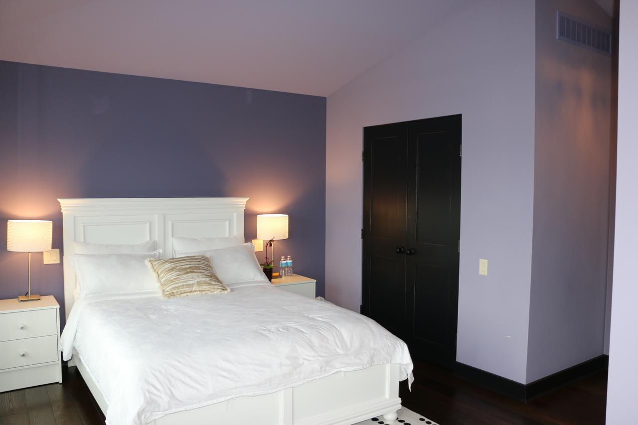 ווסט קלונה Mission Hill Lake View Villa מראה חיצוני תמונה